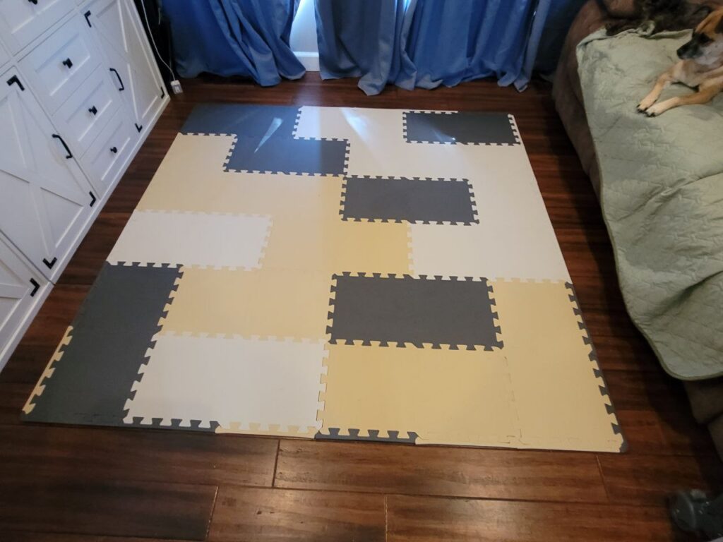 The puzzle mat base for this set up