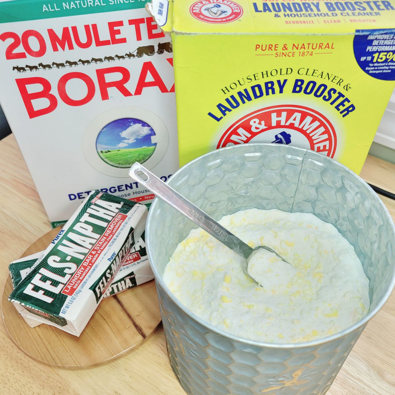 Ingredients for making laundry powders